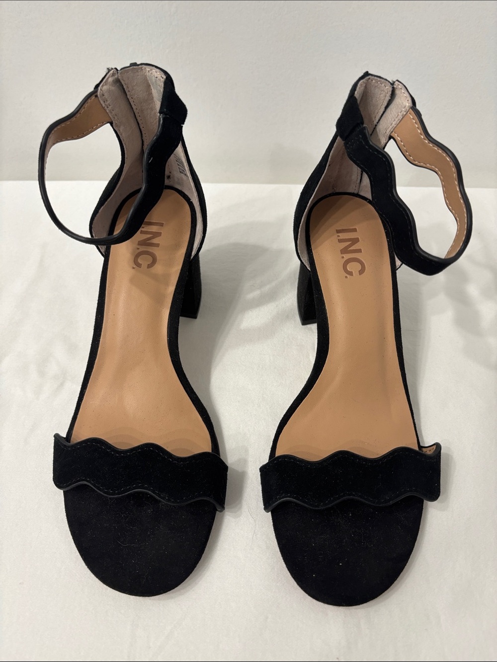 INC International Concepts Black Wavy Strap Block Heel Sandals size 6.5